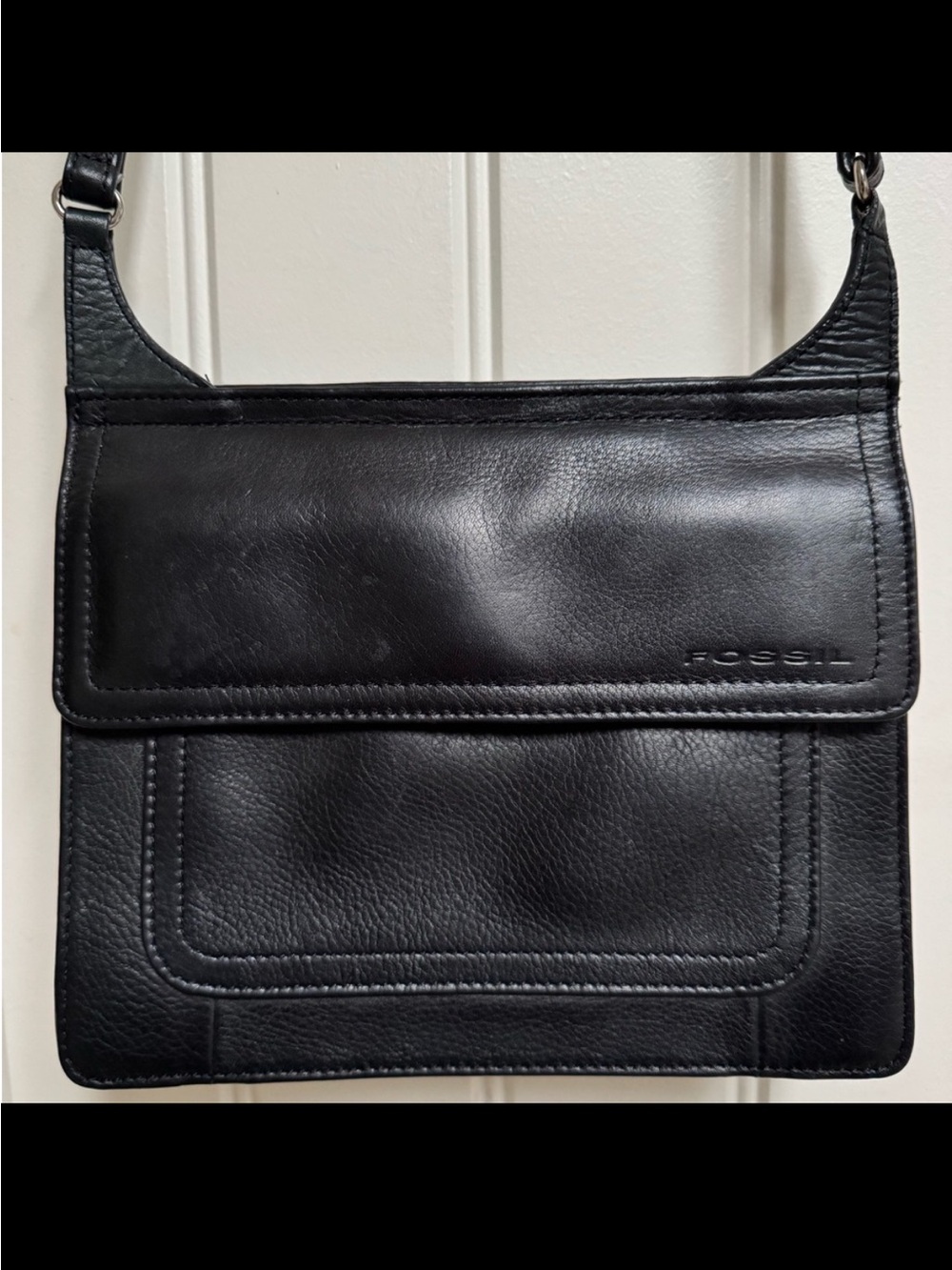 Fossil Black Leather Crossbody Bag with Wallet Compartment. 8.5” by 7” by 3”
